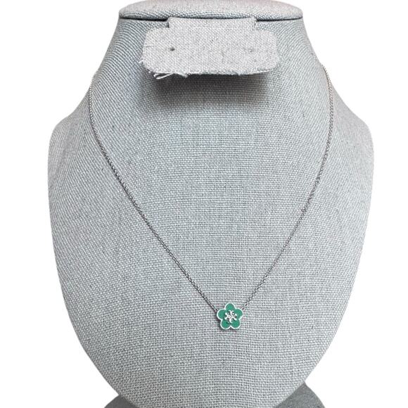 Tory Burch - Kira Green and Silver Enamel Flower Pendant Slide Necklace - Picture 3 of 8